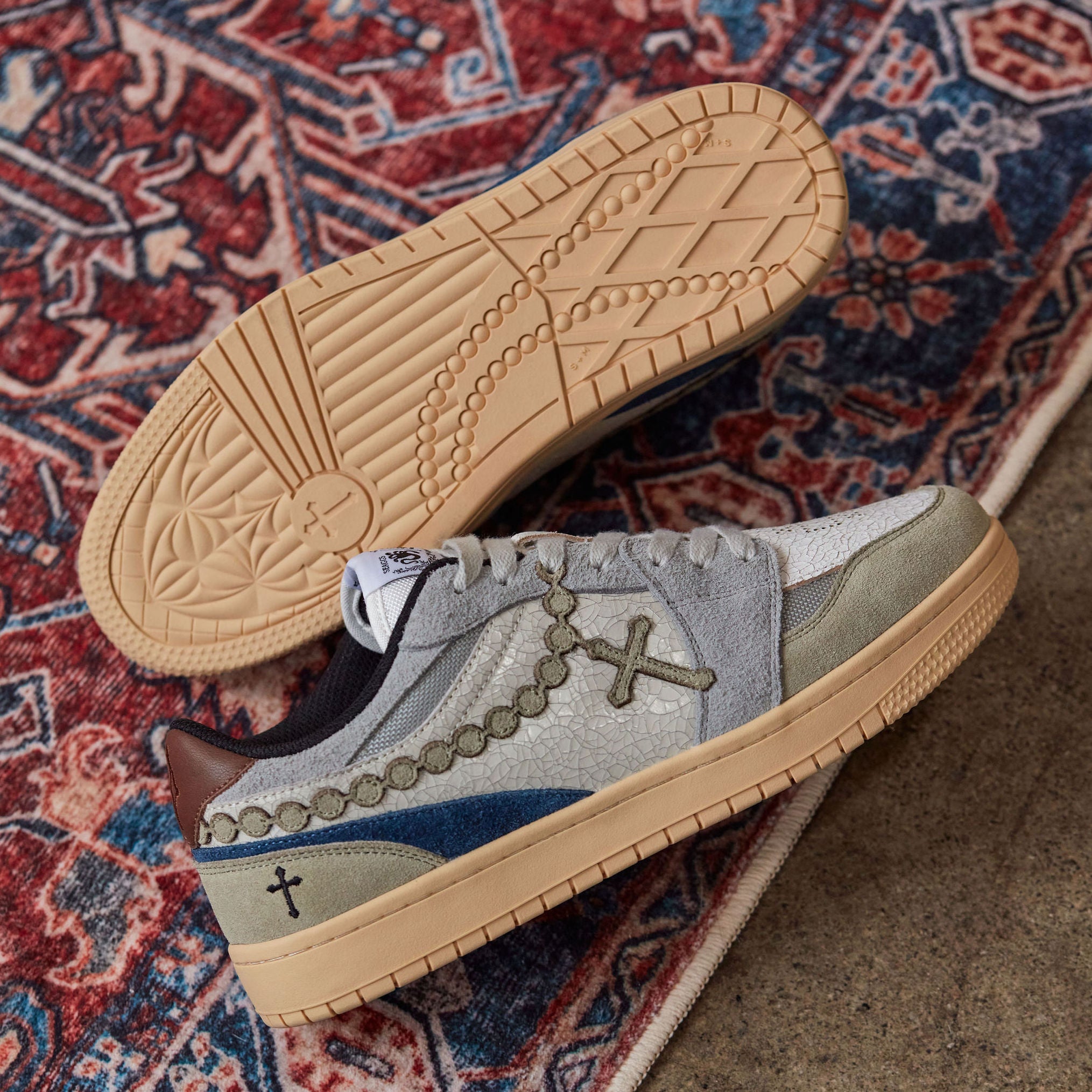 Messenger Lows "Slate"